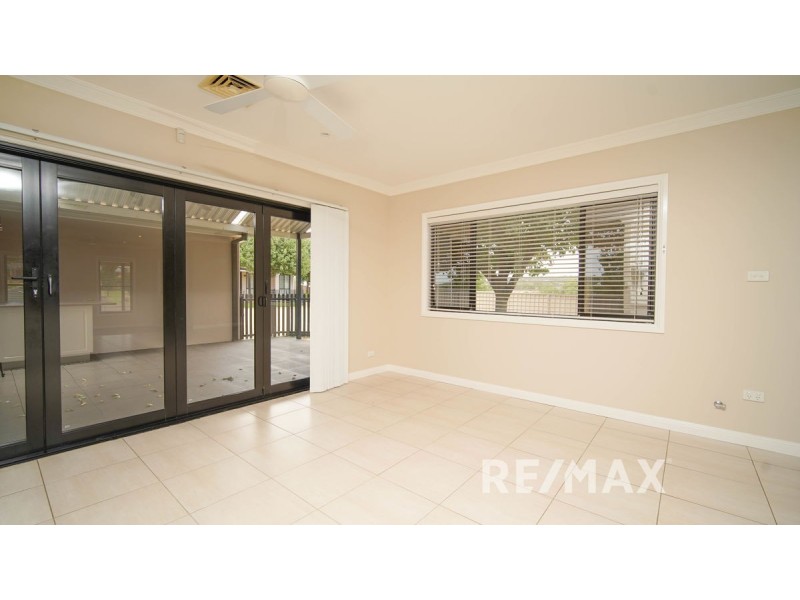 1/7 Bedervale Street, Bourkelands NSW 2650