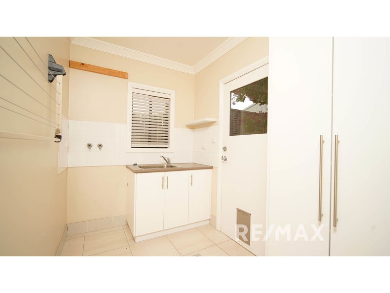 1/7 Bedervale Street, Bourkelands NSW 2650