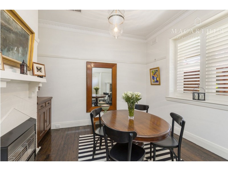 21 Jackson Street, Wagga Wagga NSW 2650