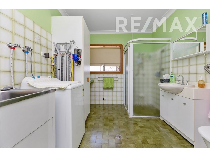 7 Overdale Drive, Bourkelands NSW 2650