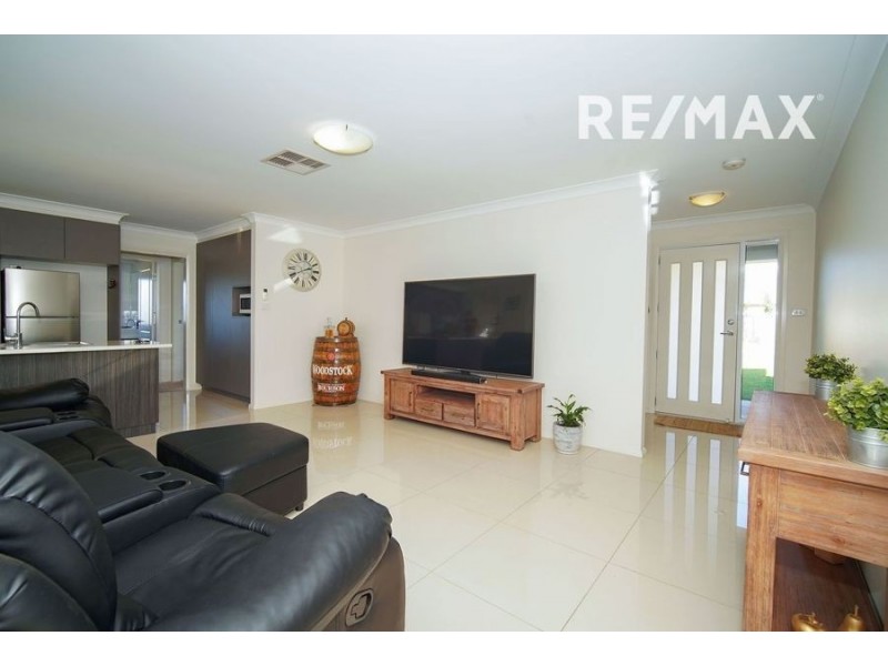 59 Durack Circuit, Boorooma NSW 2650