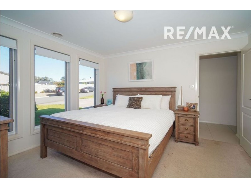 59 Durack Circuit, Boorooma NSW 2650