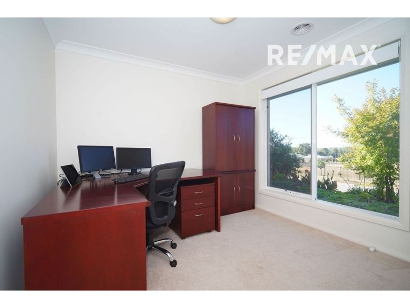 59 Durack Circuit, Boorooma NSW 2650