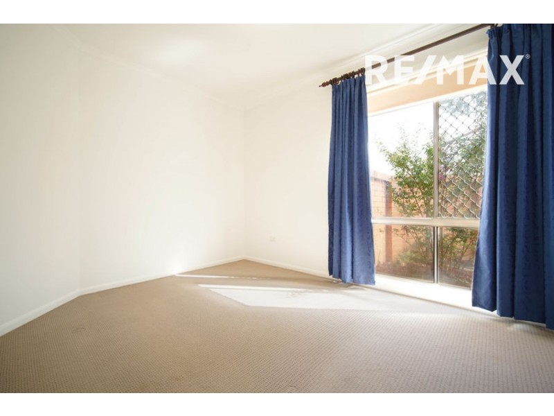 4/54 Incarnie Crescent, Wagga Wagga NSW 2650