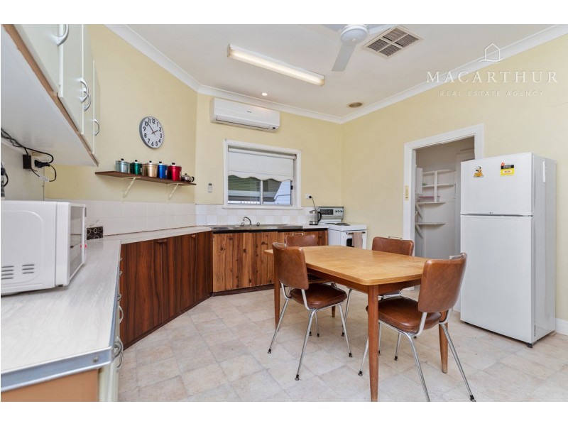 79 Ferrier Street, Lockhart NSW 2656