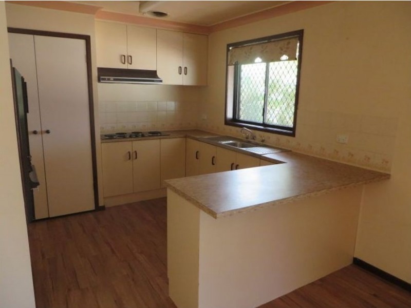 33 Goborra Street, Glenfield Park NSW 2650