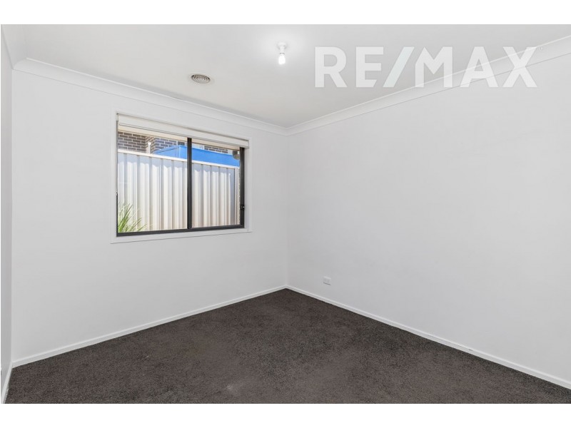27 Alma Crescent, Wagga Wagga NSW 2650