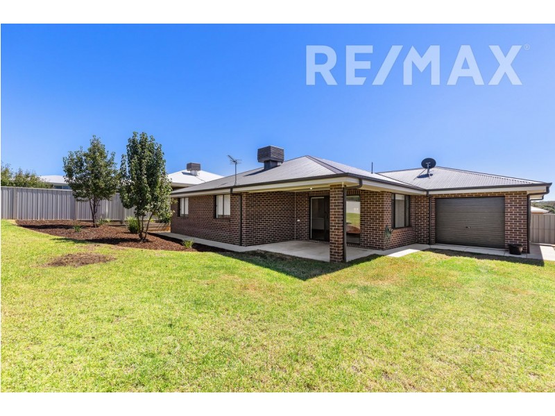 27 Alma Crescent, Wagga Wagga NSW 2650