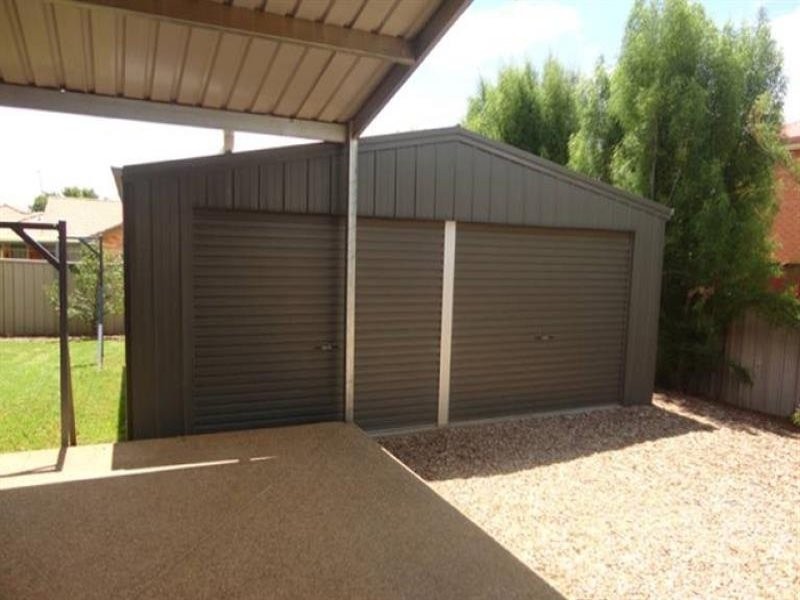 22 Sackville Drive, Forest Hill NSW 2651