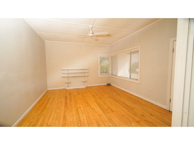 87 Mitchelmore Street, Turvey Park NSW 2650