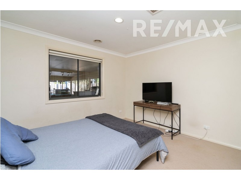 44 Doman Street, Estella NSW 2650