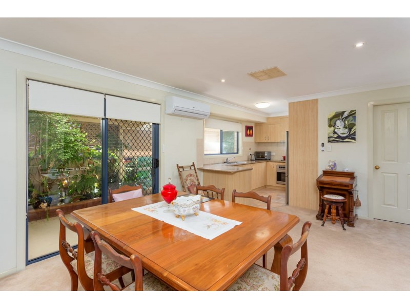 1/1 Post Place, Lake Albert NSW 2650