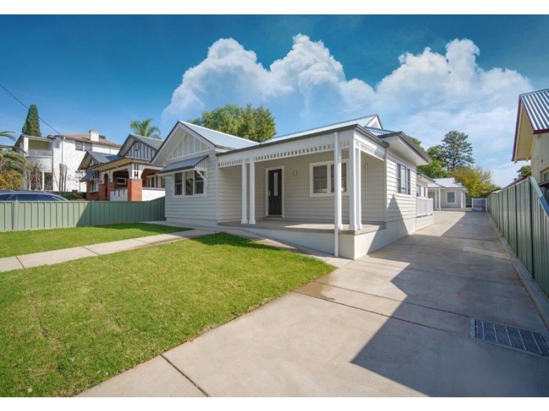 1/56 Collins Street, Turvey Park NSW 2650