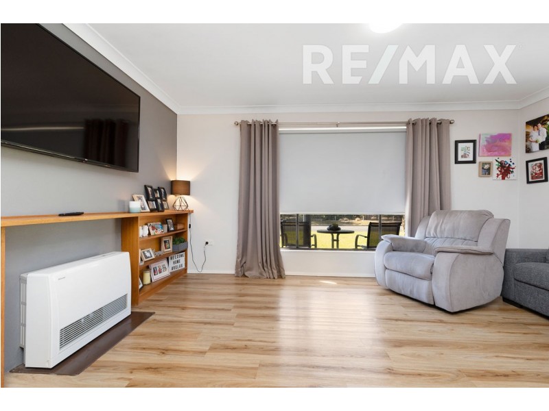 12 Veale Street, Ashmont NSW 2650