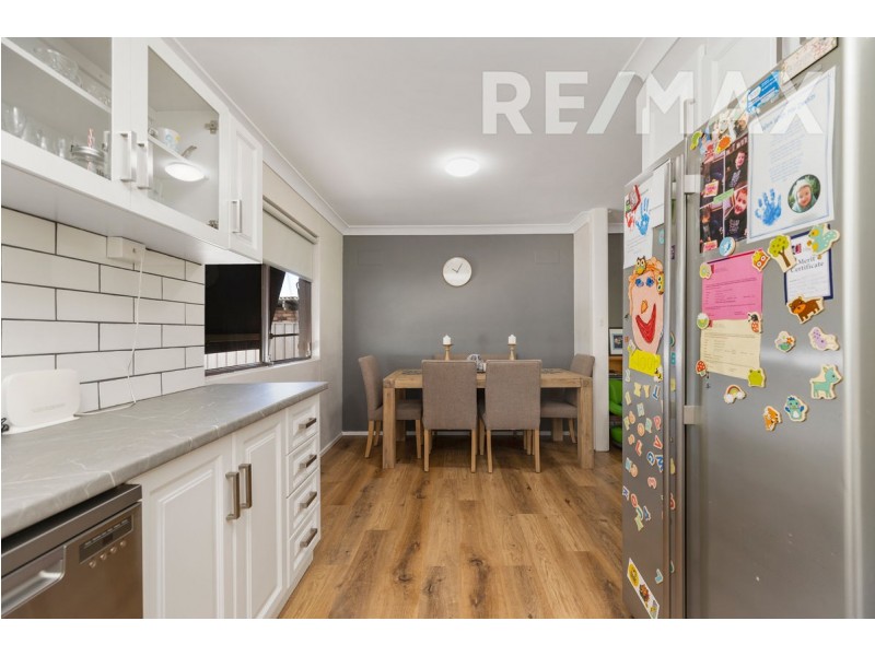 12 Veale Street, Ashmont NSW 2650