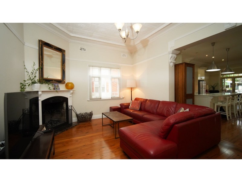 14 Jackson Street, Wagga Wagga NSW 2650