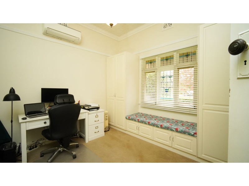 14 Jackson Street, Wagga Wagga NSW 2650