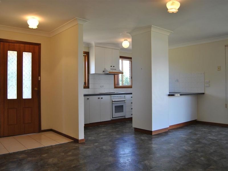 15 Canola Place, Estella NSW 2650