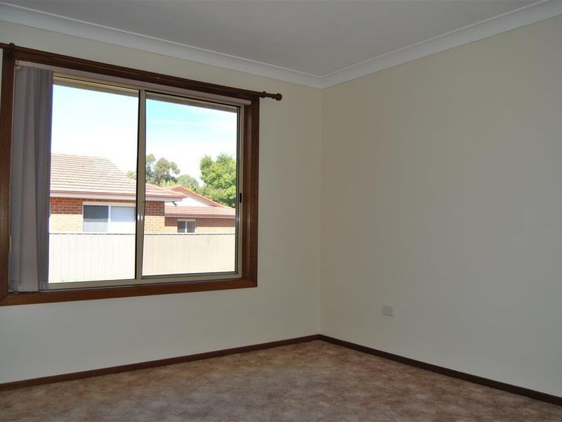 15 Canola Place, Estella NSW 2650