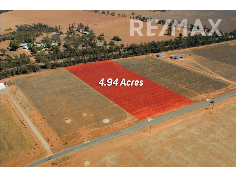 37 Davies Drive, Coolamon NSW 2701