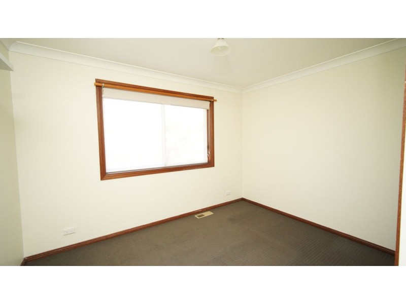 14 Matheson Place, Estella NSW 2650