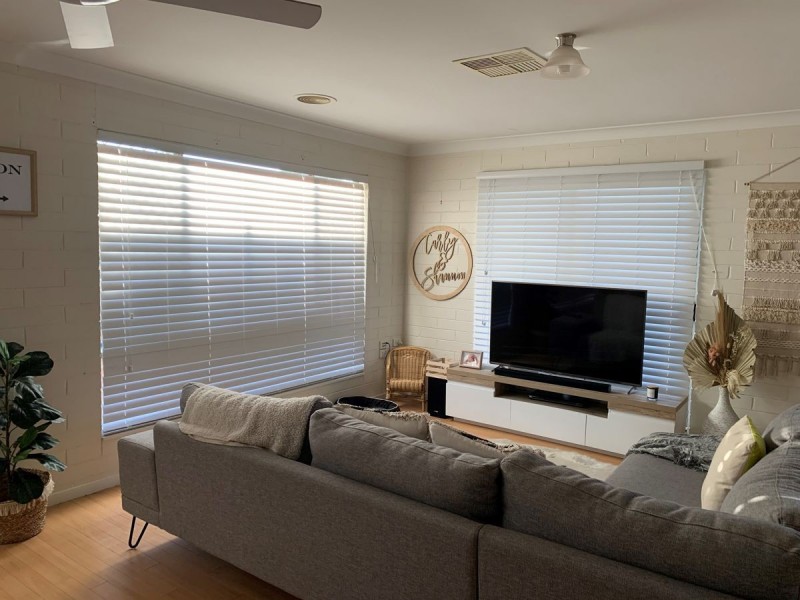 59 Vincent Road, Lake Albert NSW 2650