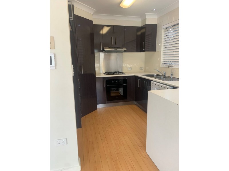 59 Vincent Road, Lake Albert NSW 2650