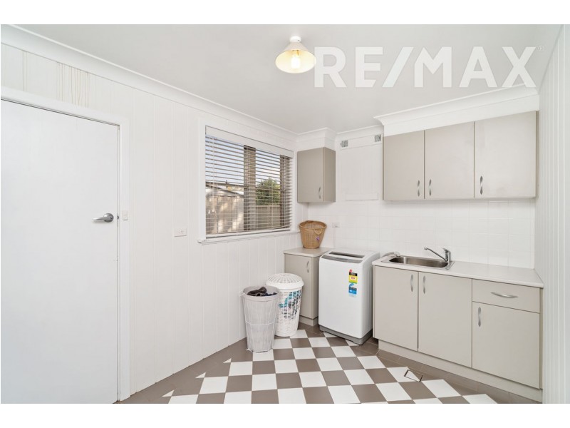 28 Darlow Street, Wagga Wagga NSW 2650