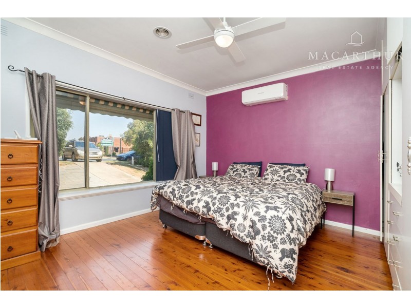 25 Leavenworth Drive, Mount Austin NSW 2650