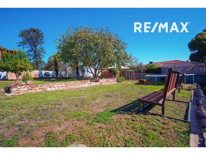 4 Lincoln Avenue, Tolland NSW 2650