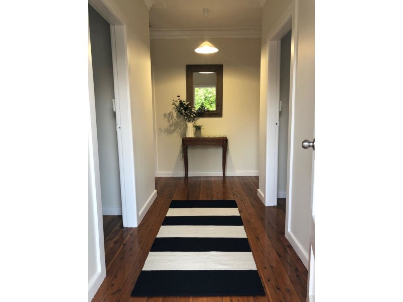 27 Mair Street, Turvey Park NSW 2650