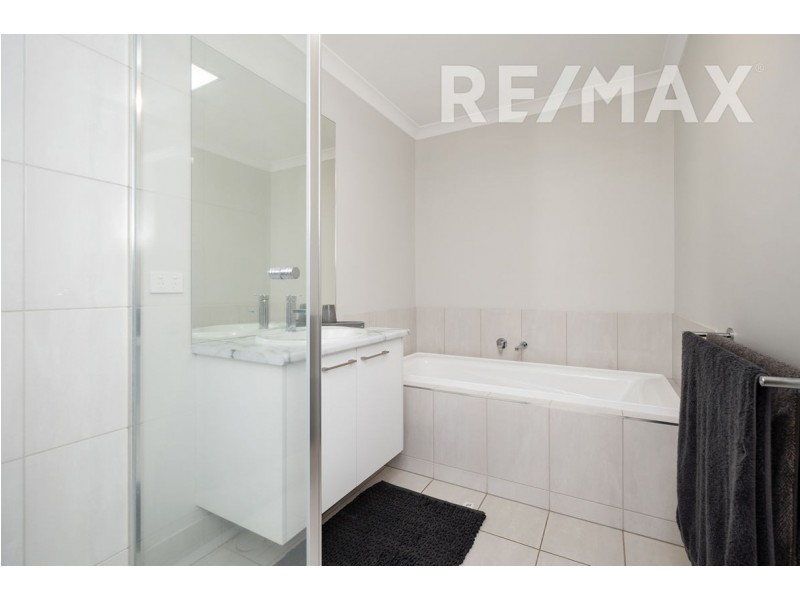 29 Samson Avenue, Estella NSW 2650