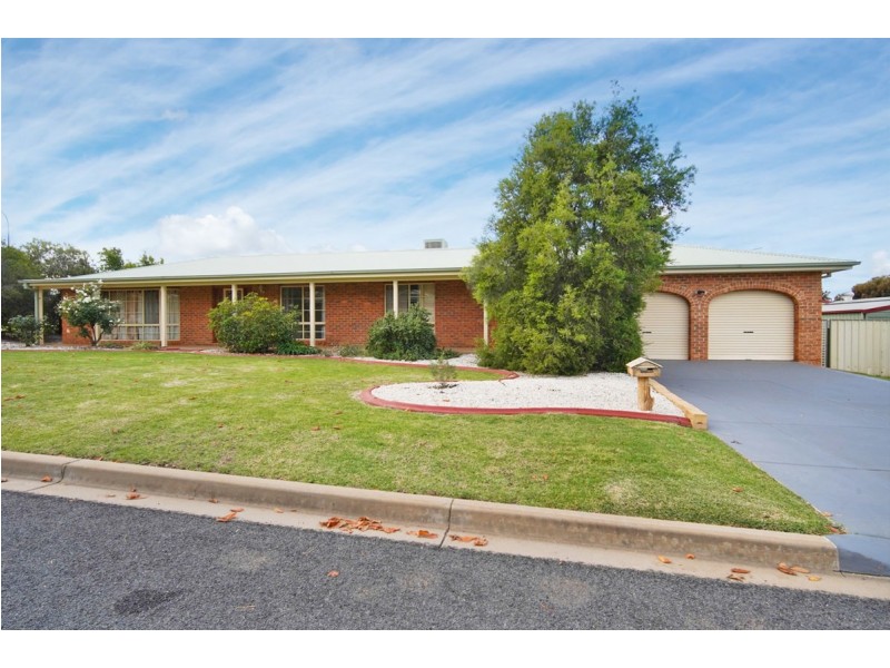 24 Corella Place, Estella NSW 2650