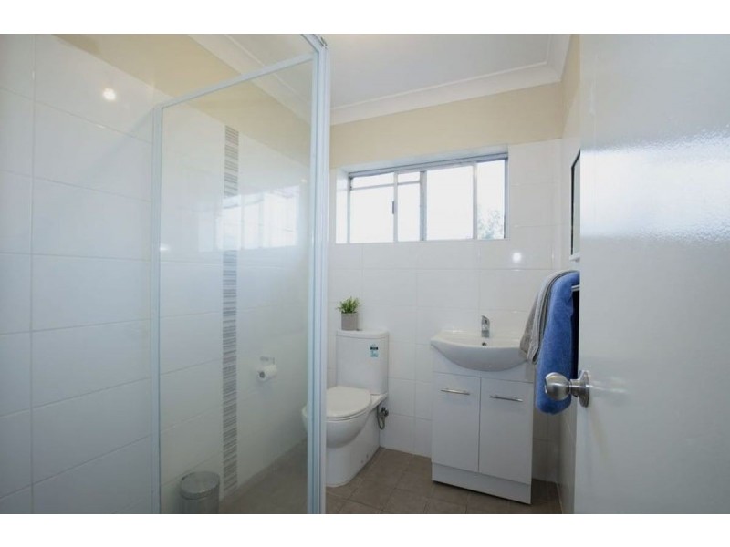 2/12 Higgins Street, Wagga Wagga NSW 2650