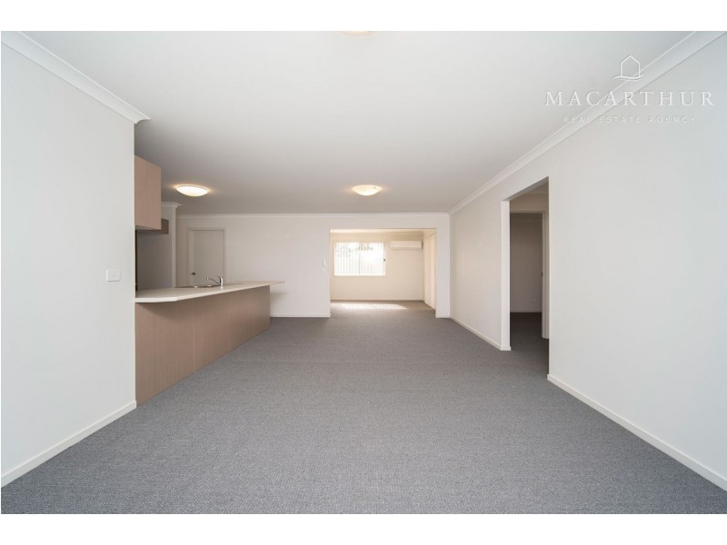 1 Hazelwood Drive, Forest Hill NSW 2651