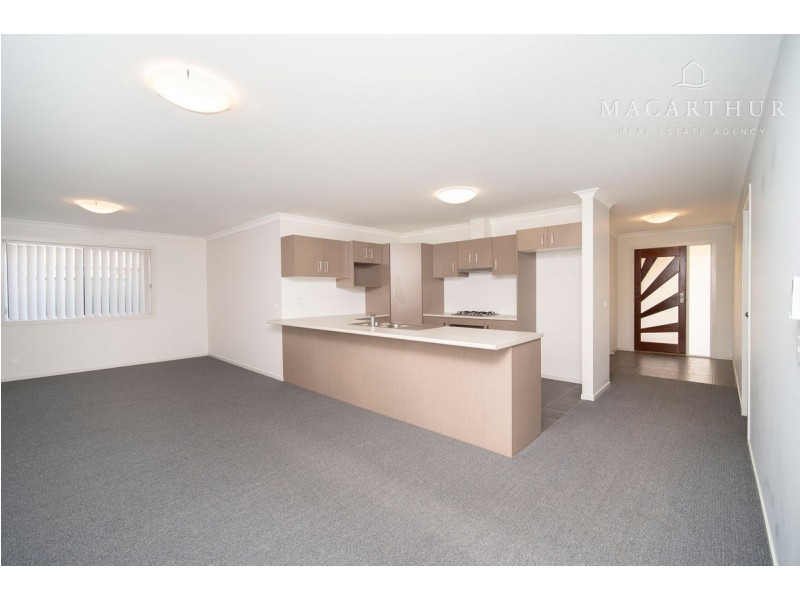 1 Hazelwood Drive, Forest Hill NSW 2651