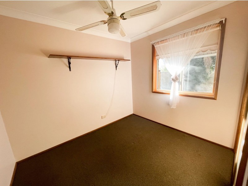 22 Sackville Drive, Forest Hill NSW 2651