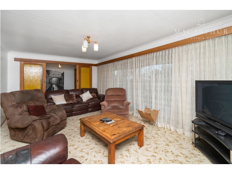 36 Wilks Avenue, Kooringal NSW 2650