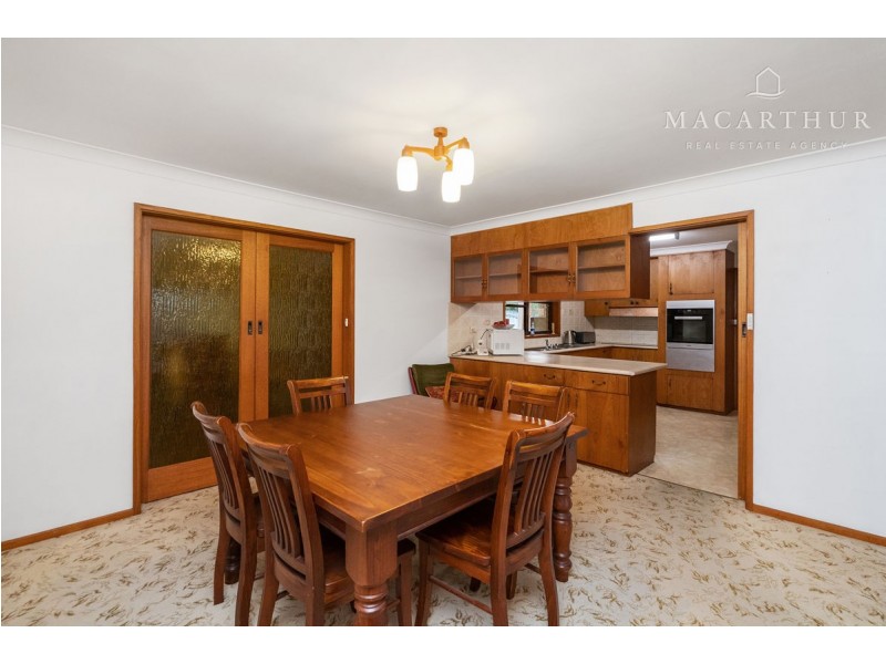 36 Wilks Avenue, Kooringal NSW 2650