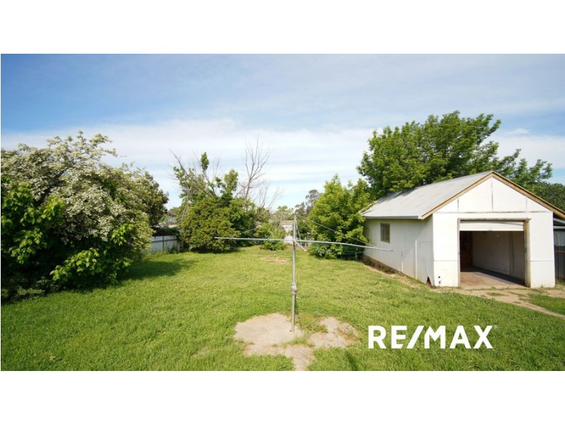 113 Meadow Street, Kooringal NSW 2650