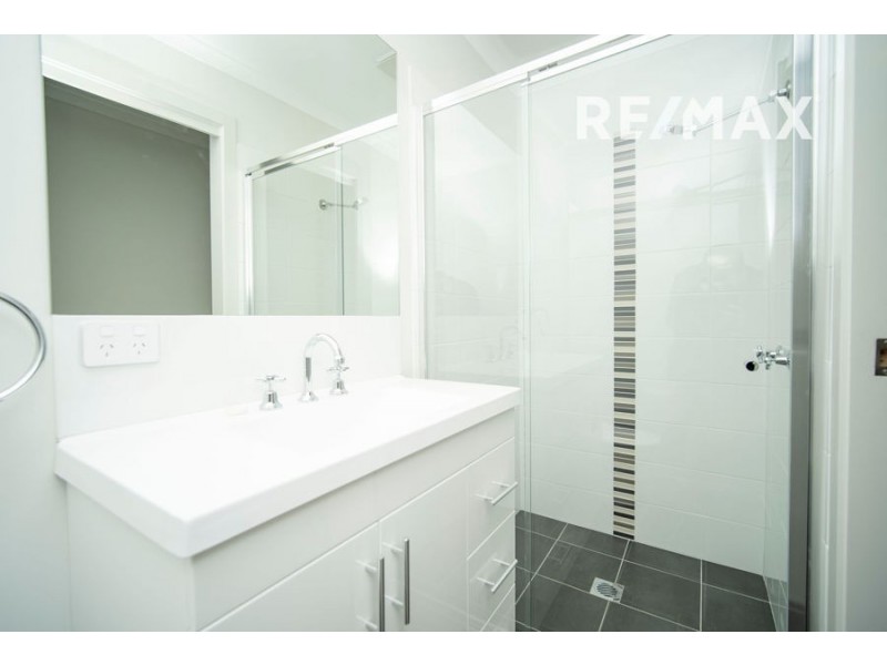 1/1 Ronald Street, Gobbagombalin NSW 2650