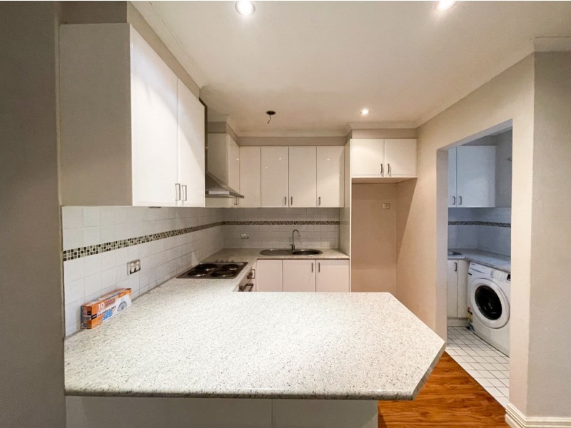 8/49 Evans Street, Wagga Wagga NSW 2650