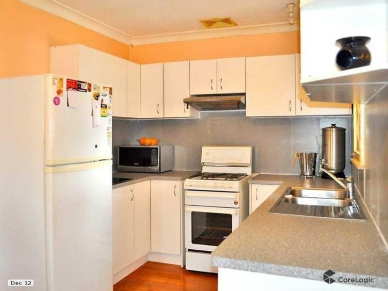 124 Bourke Street, Mount Austin NSW 2650