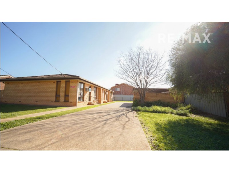 2/15 Bulolo Street, Ashmont NSW 2650