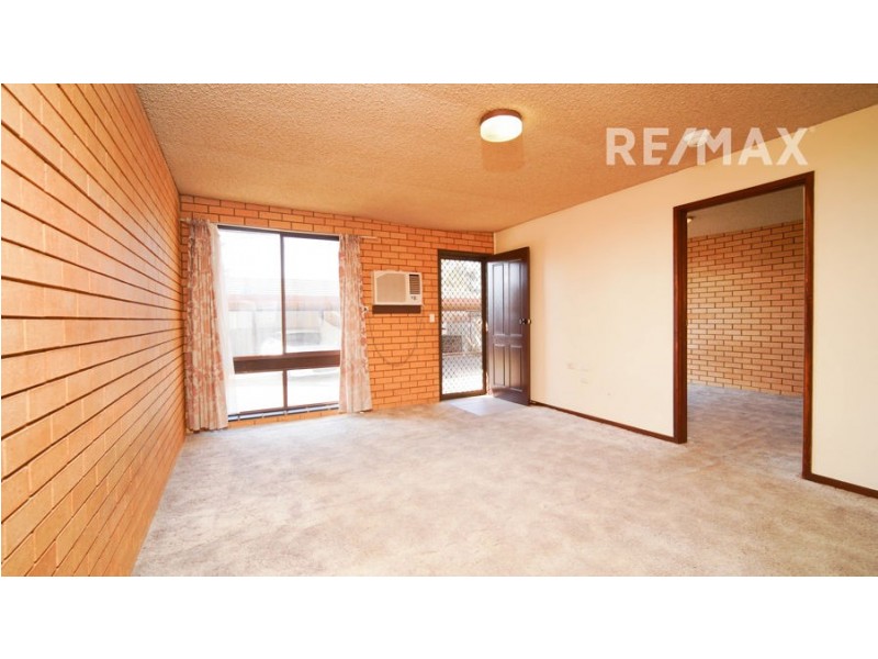 2/15 Bulolo Street, Ashmont NSW 2650