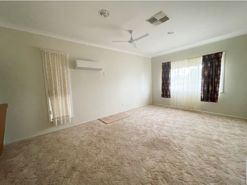 26 Drummond Street, Lockhart NSW 2656