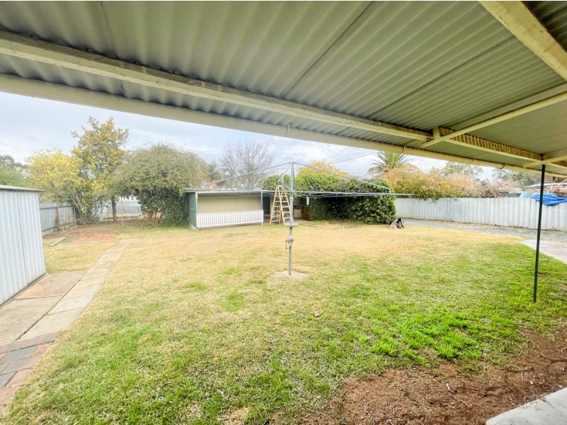 26 Drummond Street, Lockhart NSW 2656