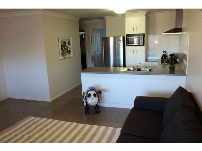 7/6-14 Mirrul Street, Glenfield Park NSW 2650