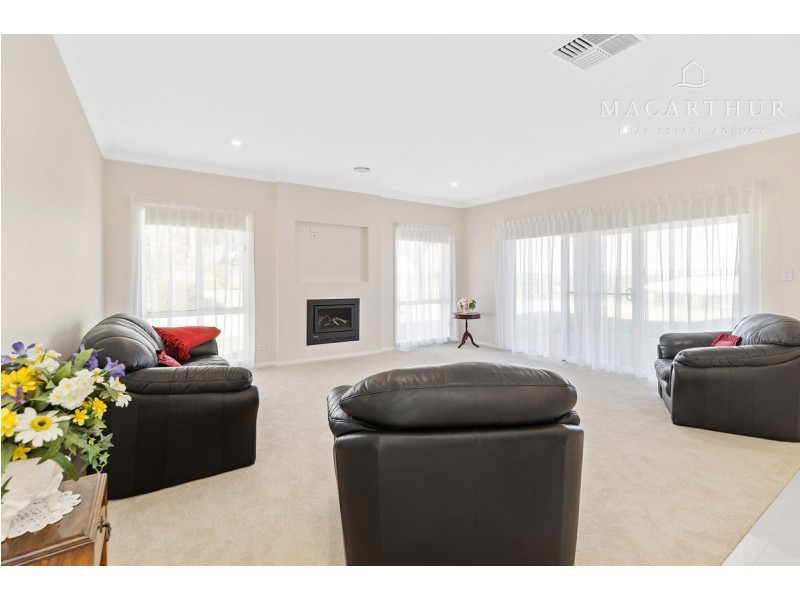48 Matilda Crescent, Wagga Wagga NSW 2650
