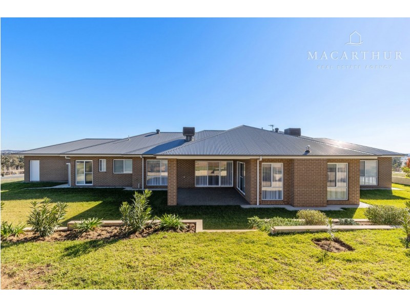 48 Matilda Crescent, Wagga Wagga NSW 2650